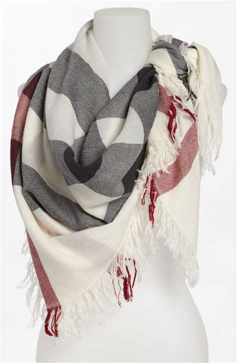 burberry merino scarf